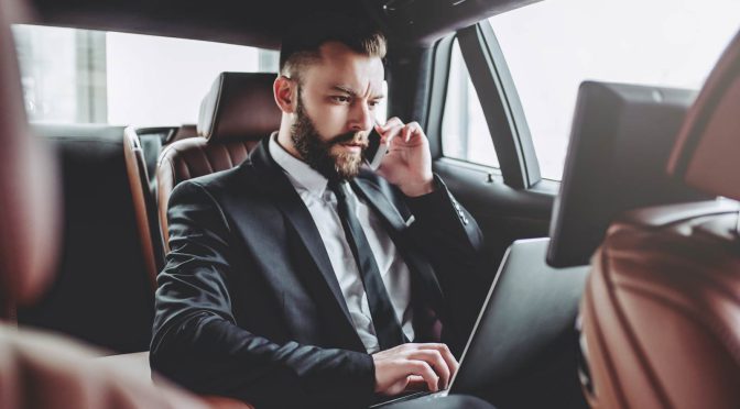 Effortless Airport Transfers in Melbourne: Travel with Comfort and Reliability